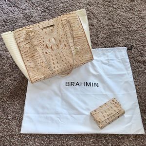 ❗️SOLD❗️Brahmin Tote & Wallet Set! EXCELLENT COND.